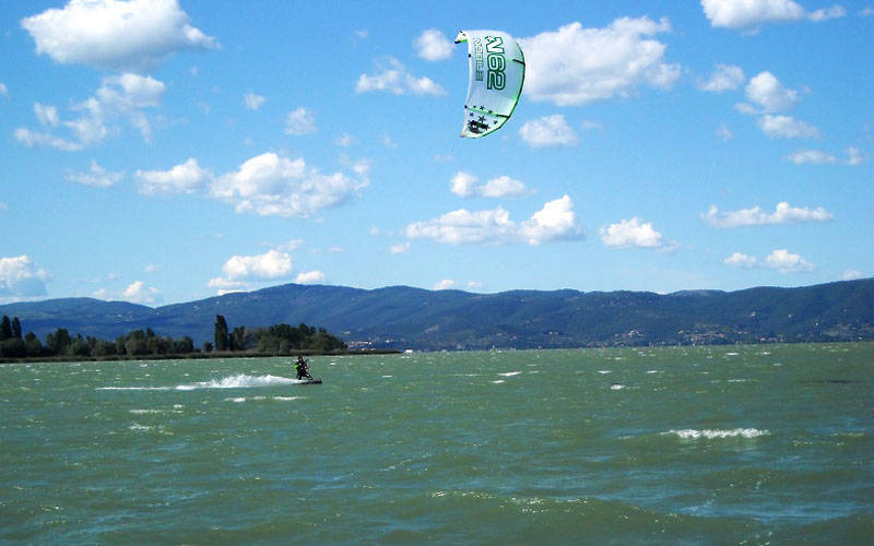 Kitesurf Trasimeno LQ